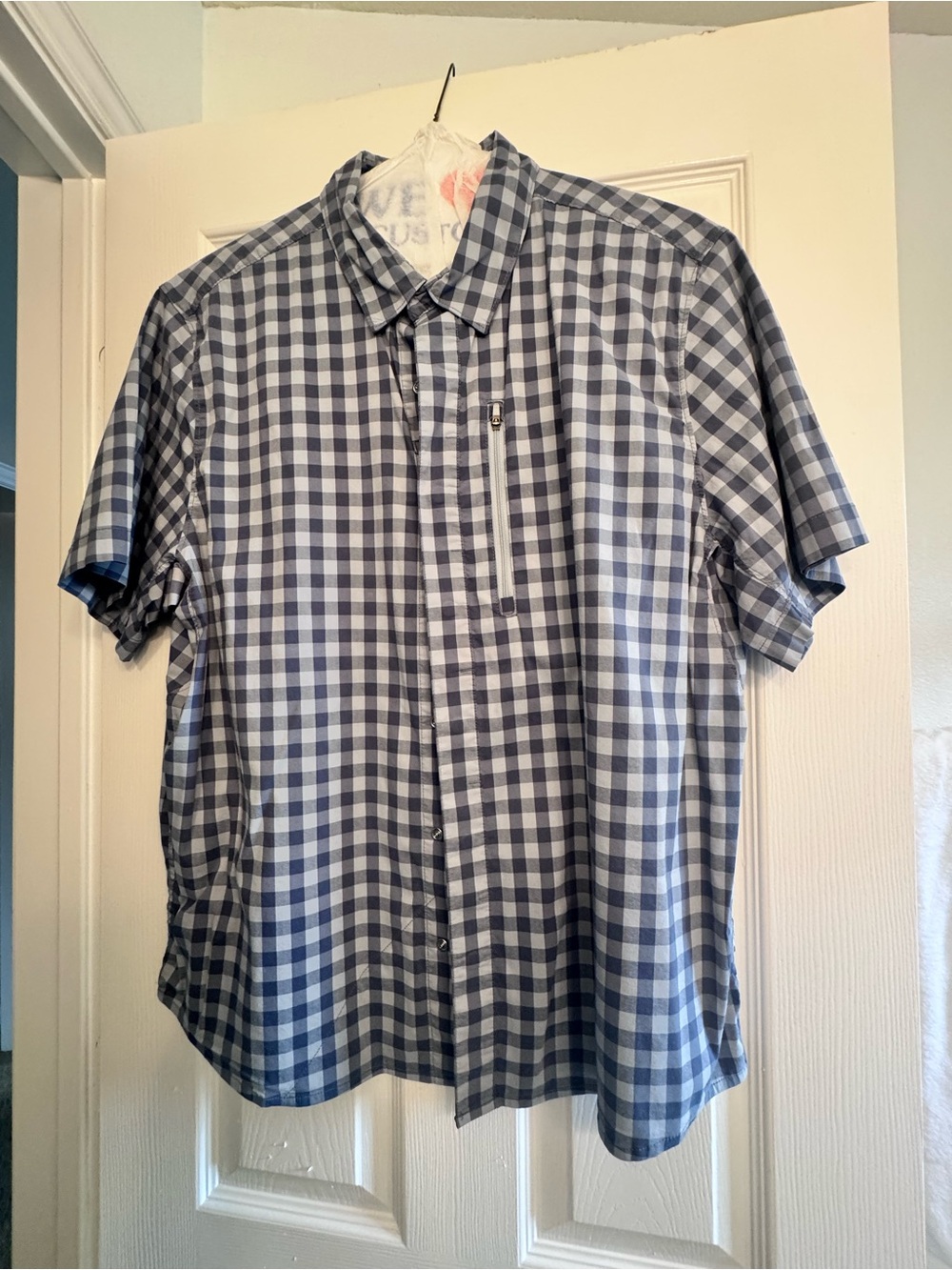 Columbia Men's Short-Sleeve Blue Gingham Button-Up Shirt